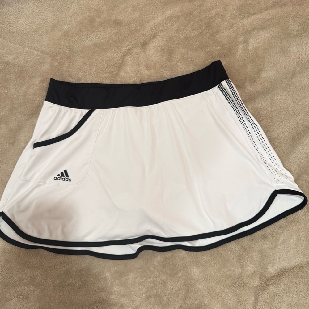 Adidas Black and White Athletic Skirt Size M